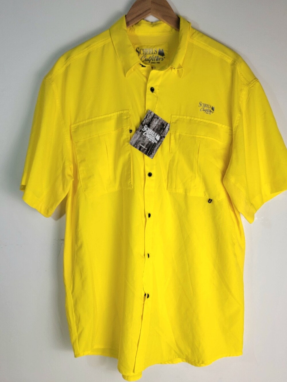 Scheels Outfitters Pursuit Fishing Shirt Men's Medium Yellow Short Sleeve Vented